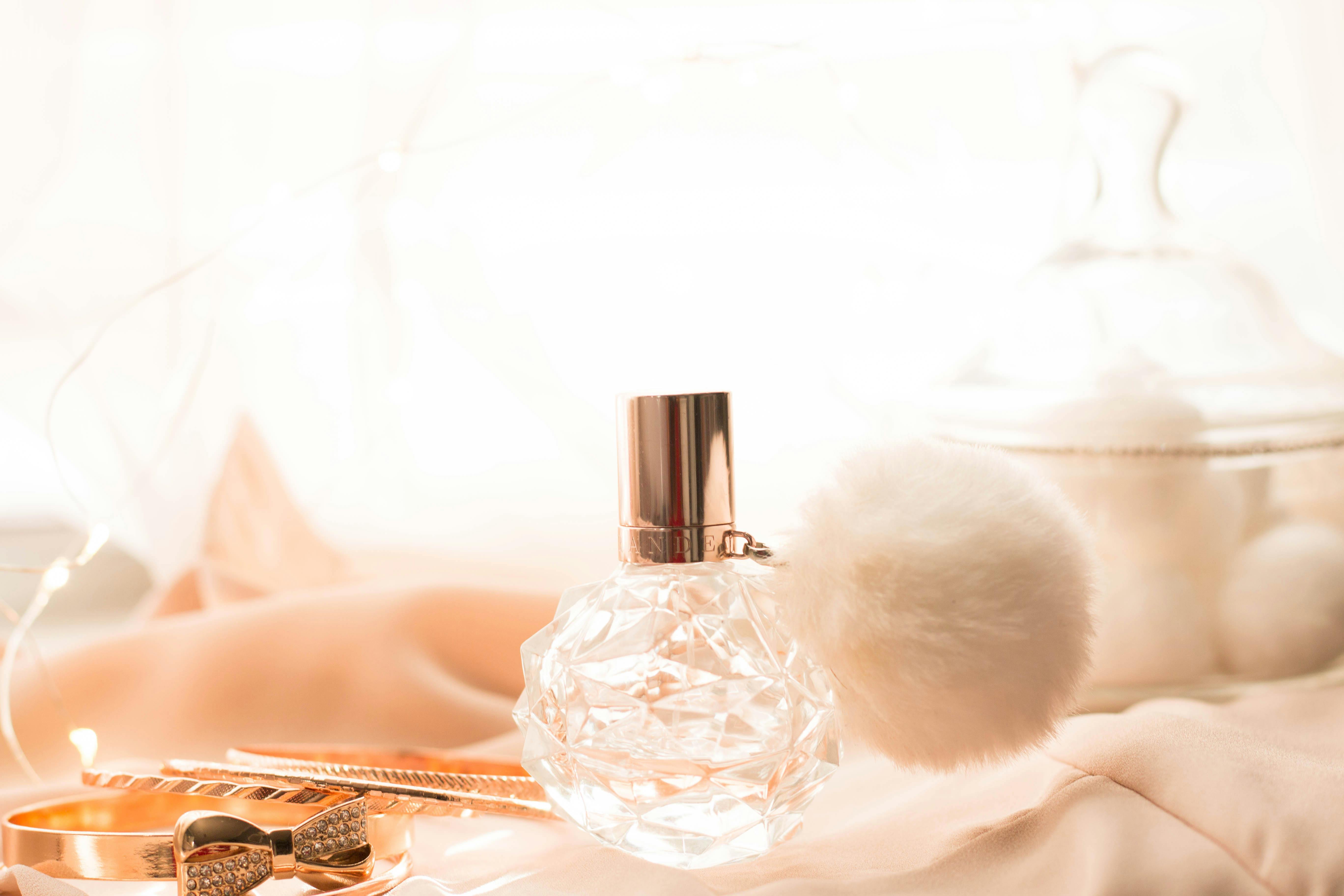 Best Winter Perfumes: Warm and Cozy Scents for Cold Weather