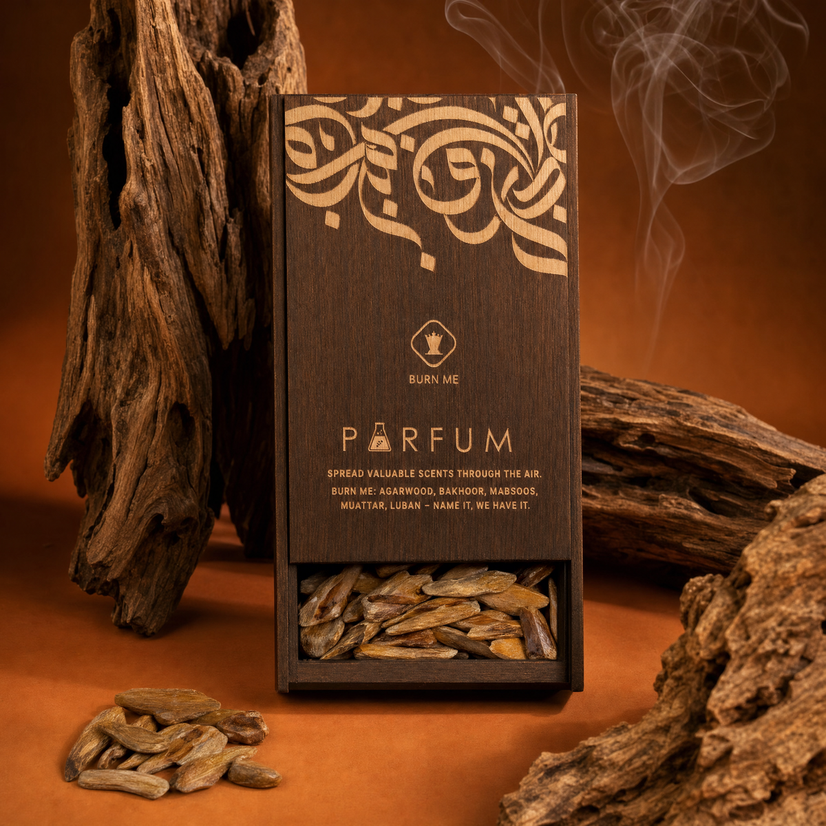 Oud Moroki (Indonesia) agarwood chips in the PARFUM Burn Me wooden gift box