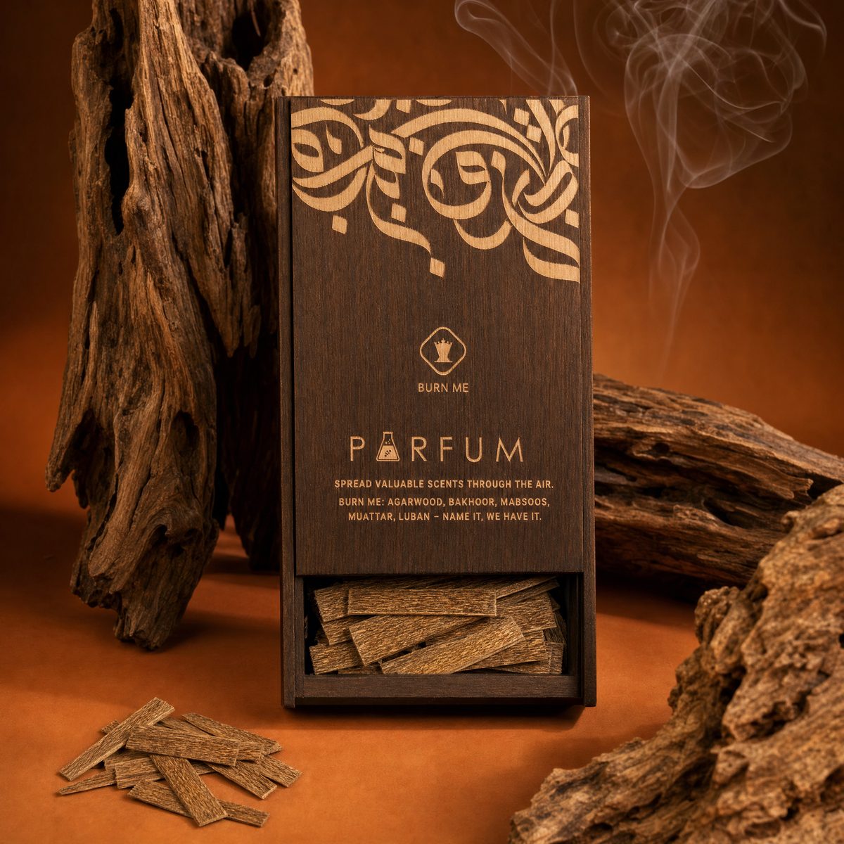 Slim Sufi Oud (Vietnam) agarwood slabs in the PARFUM Burn Me wooden gift box