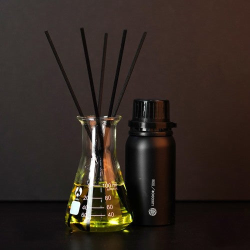 Creed's Aventus Fragrance Oil Reed Diffuser 100ml, UAE | Parfum.ae